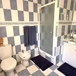 Spacieuse Avec Piscine Chauffee, Jardin Et Terrasse A Petit-piquey - Fr-1-736-9 Вилла