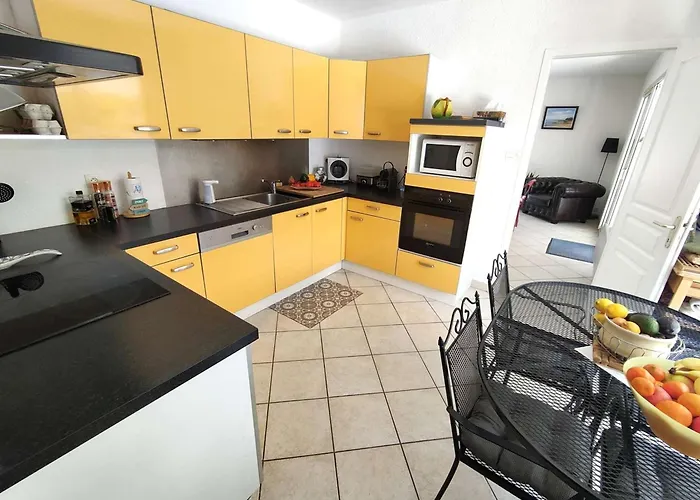 Spacieuse Avec Piscine Chauffee, Jardin Et Terrasse A Petit-piquey - Fr-1-736-9 Lège-Cap-Ferret